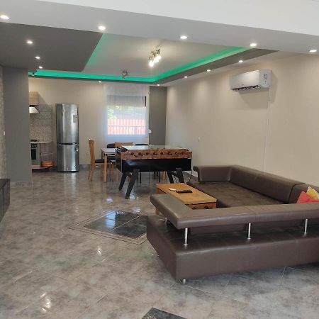 Ferienwohnung Nurmi House Hajdúszoboszló Exterior foto